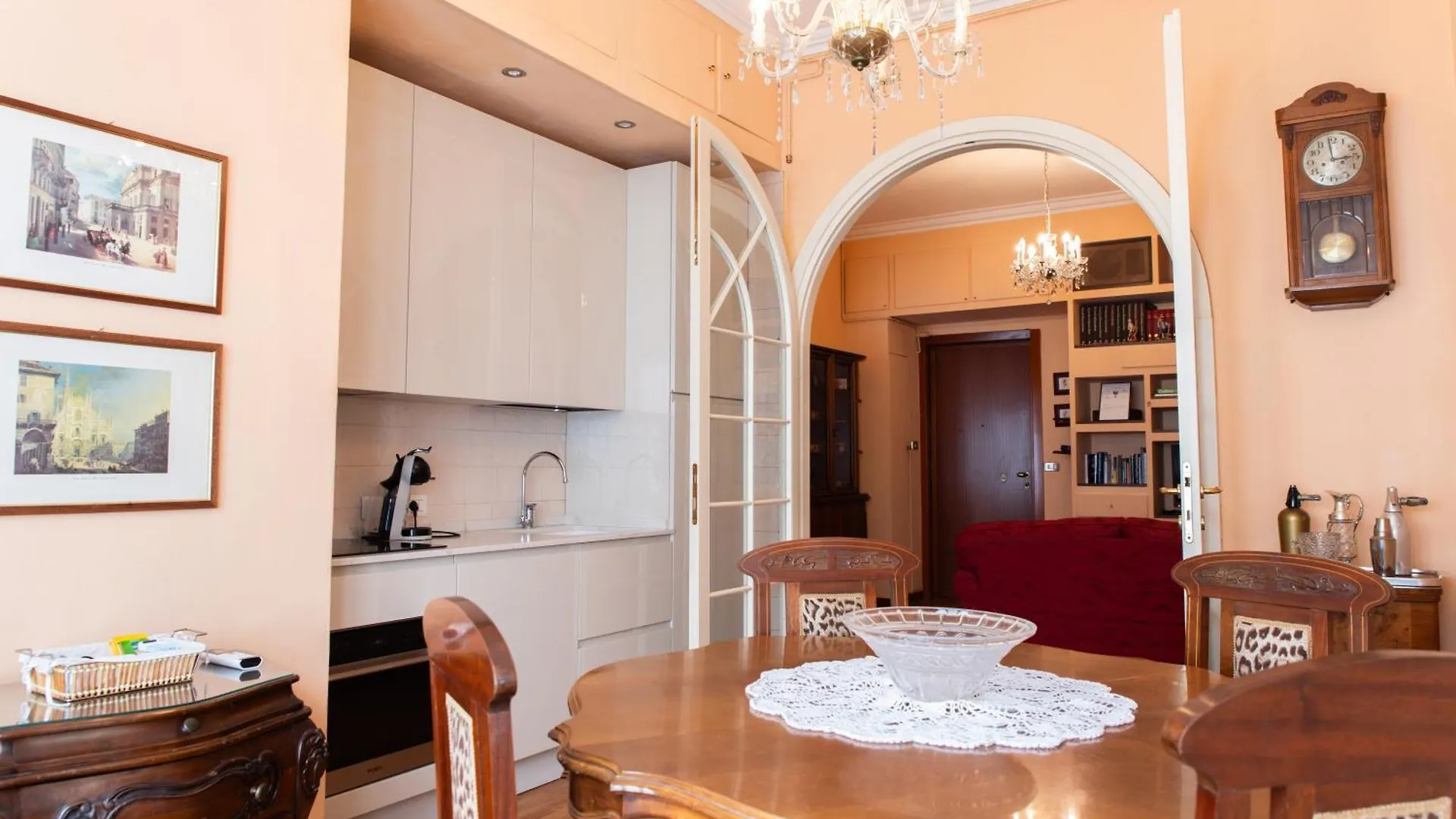 Duomo Walking Distance Elegant Flat With View Διαμέρισμα Μιλάνο Ιταλία