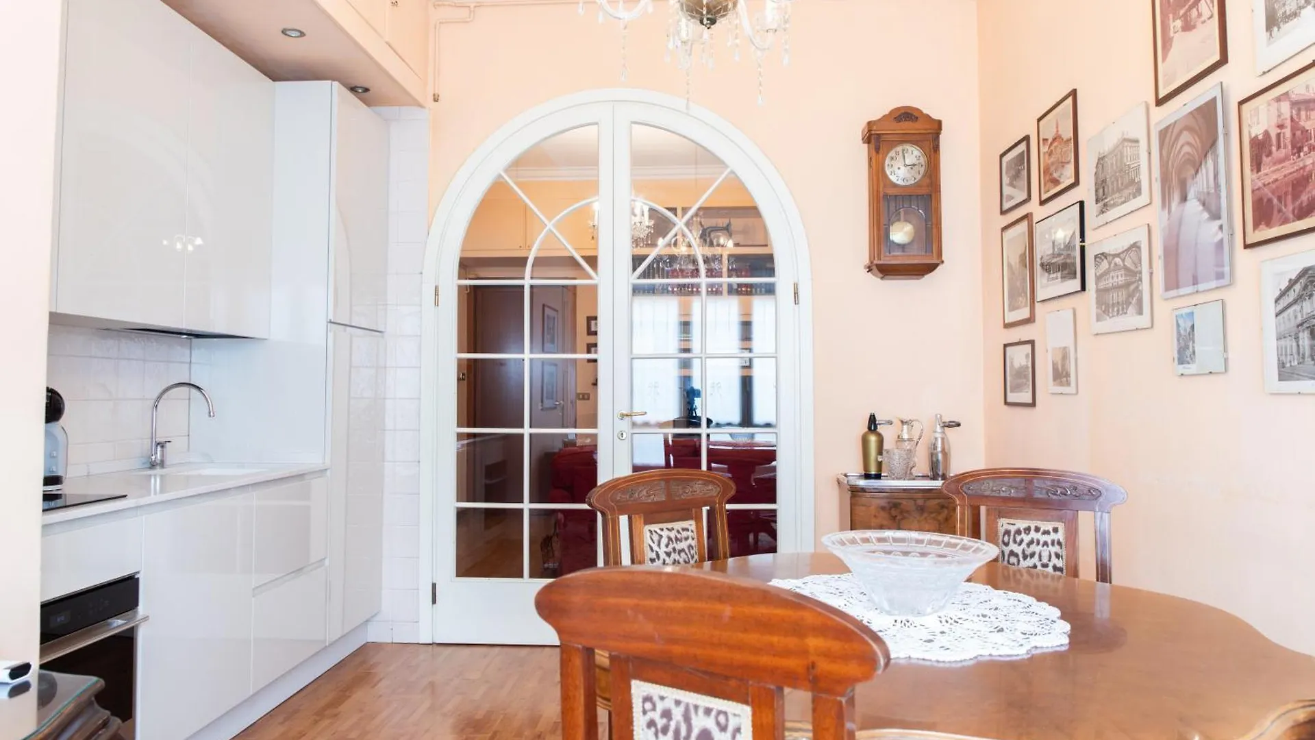 Appartement Duomo Walking Distance Elegant Flat With View à Milan